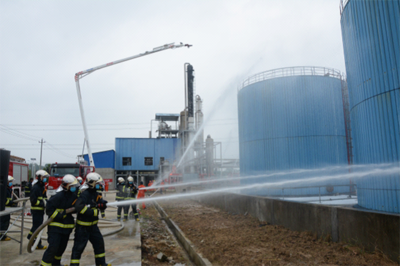 知行學安參加黃岡市危險化學品事故應急救援演練，聚焦甲醇泄漏應急處置
